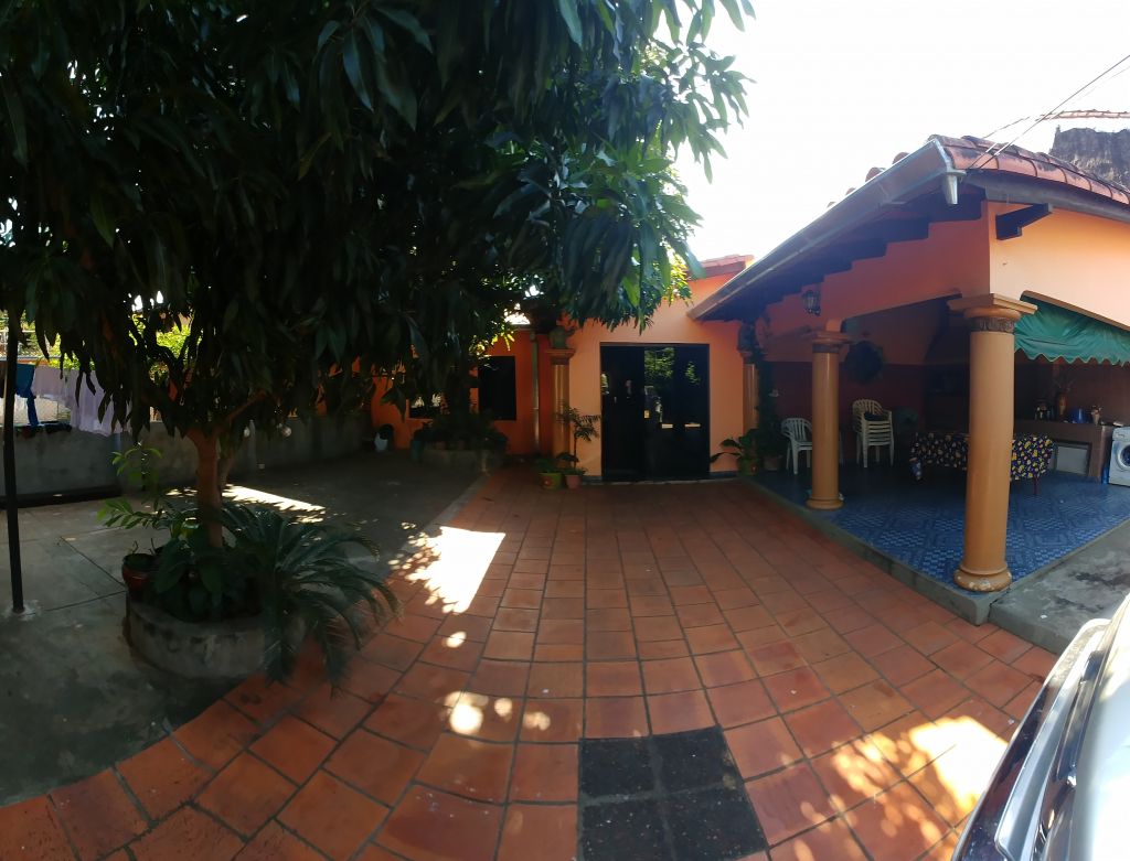 Vendo Casa Residencial en Fernando de la Mora — foto 2