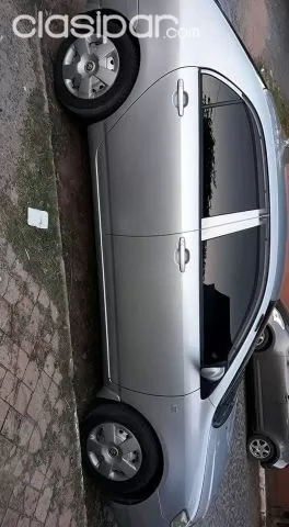 Toyota Corolla 2005 — foto 3