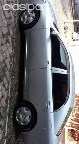 Toyota Corolla 2005 - foto 8