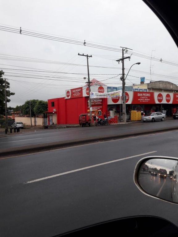 VENDO inmejorable ubicacion ESQUINA SOBRE ACCESO SUR — foto 2