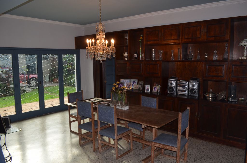EN OFERTA Vendo USD 185.000 CASA GRANDE (ZONA PALACIO DE JUSTICIA) — foto 2