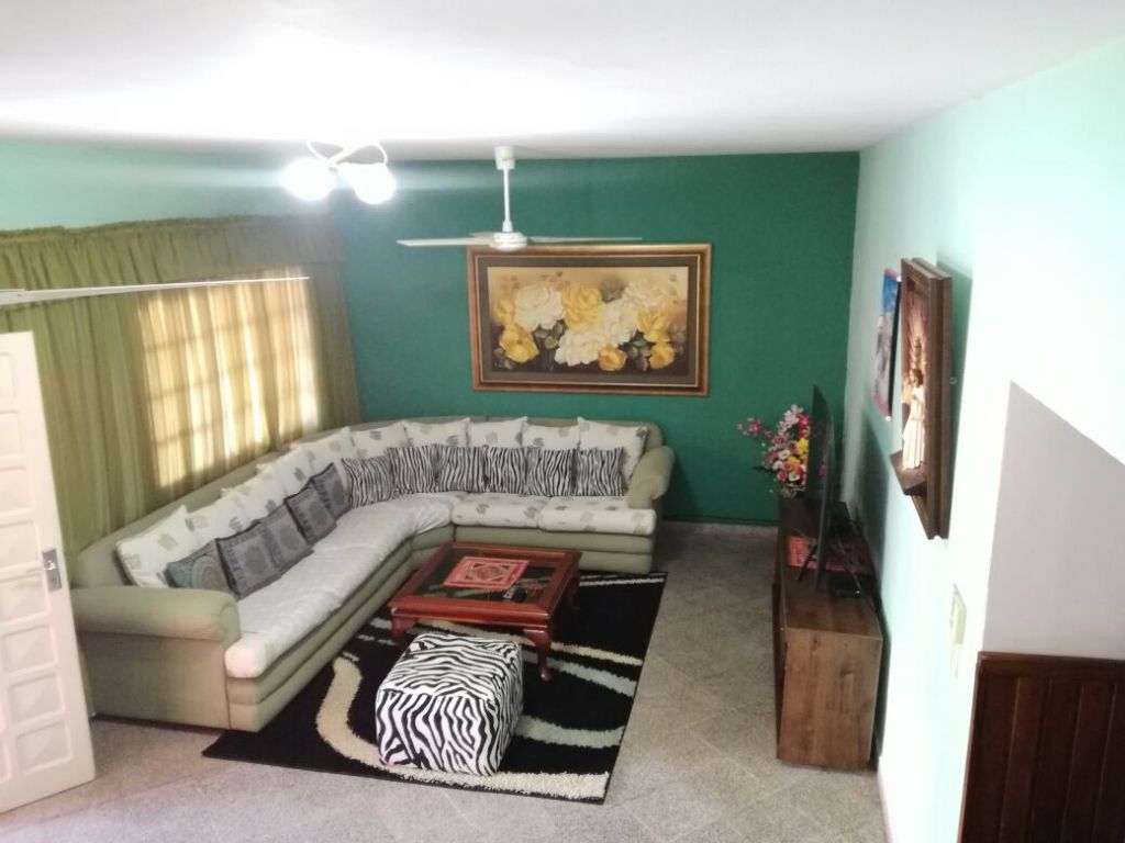 Vendo Casa en la cuidad de Ñemby Barrio Mbocayaty. — foto 2