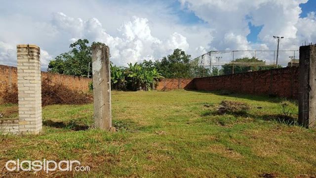 Terreno implecable de 800m2 titulado en el centro mismo de Hernandarias! — foto 2