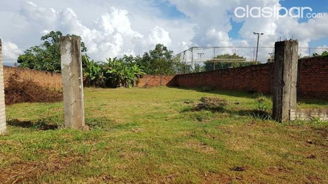 Terreno implecable de 800m2 titulado en el centro mismo de Hernandarias! — foto 3