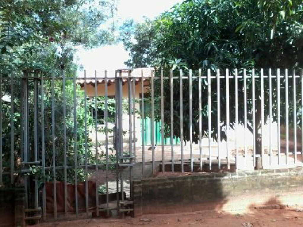 Casa titulada 12x40 cambio o vendo — foto 2