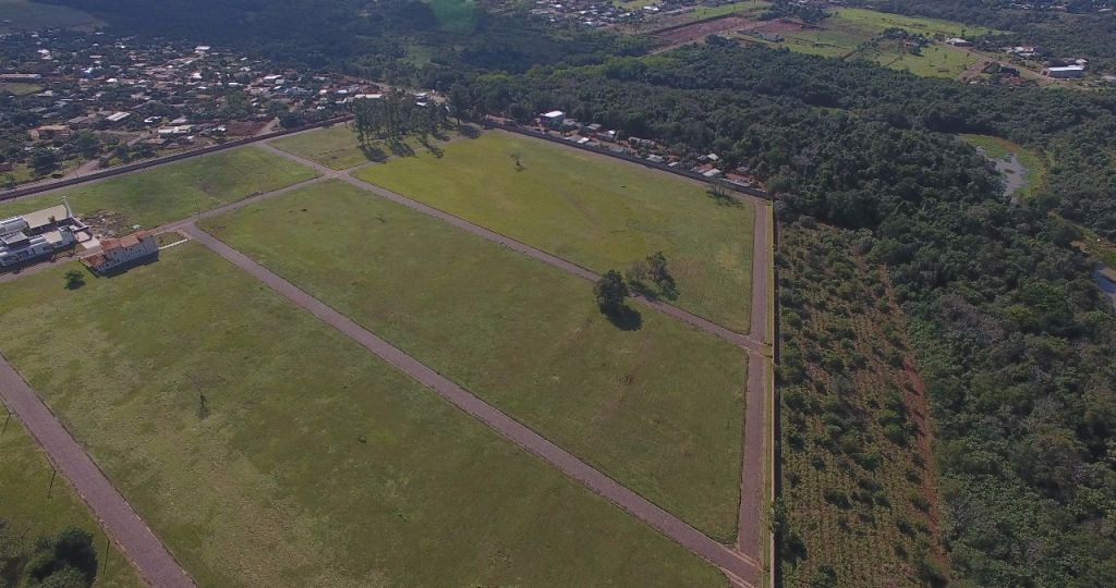 Hermoso terreno de 4 hectáreas en Saltos del Guaira, a 1km del centro. (40.000 m2) — foto 2