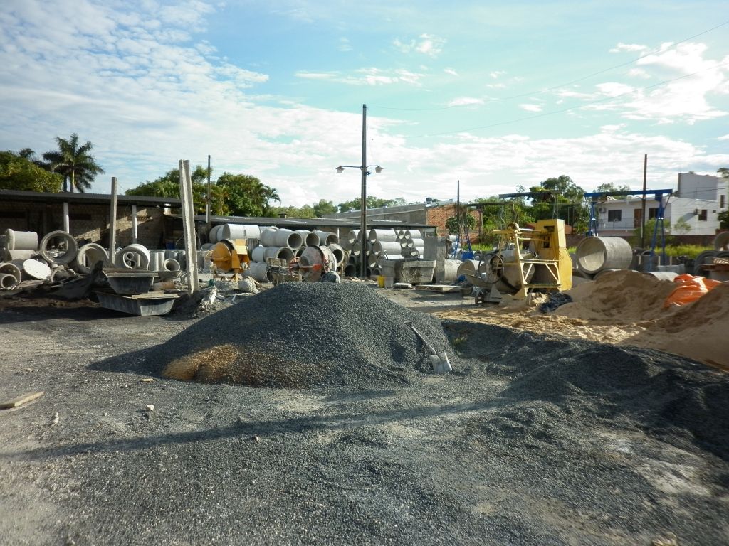 VENDO FABRICA DE PREFAFRICADOS DE HORMIGON — foto 2