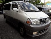 TOYOTA GRAN HIACE AÑO 2000 - RECIEN IMPORTADO - FULL EQUIPADA - TR CON AUGUSTO