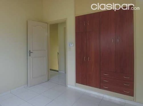 Propietaria alquila: 2 dormitorios todo equipado con placard y aire acondicionado!! — foto 2