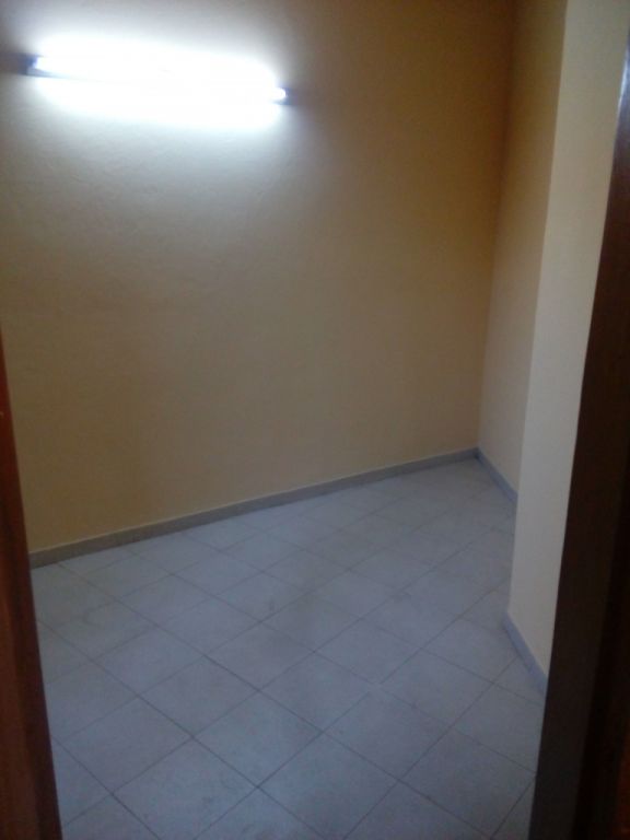 ALQUILO PEQUEÑO DEPTO A 6 CUADRAS DE MCAL LOPEZ ZONA UTCD FDO NORTE!!! — foto 2