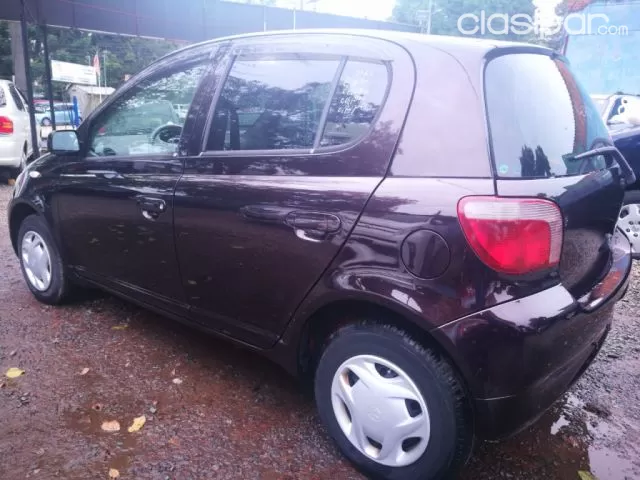 Toyota Vitz 2001 — foto 6