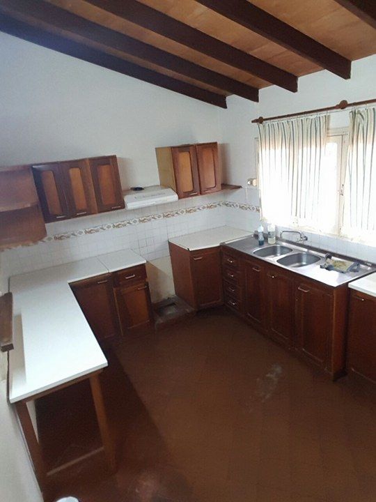 VENDO CASA EN LUQUE BARRIO LAS PALMERAS — foto 2