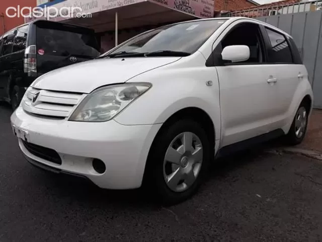 Toyota Ist 2003 - foto 2
