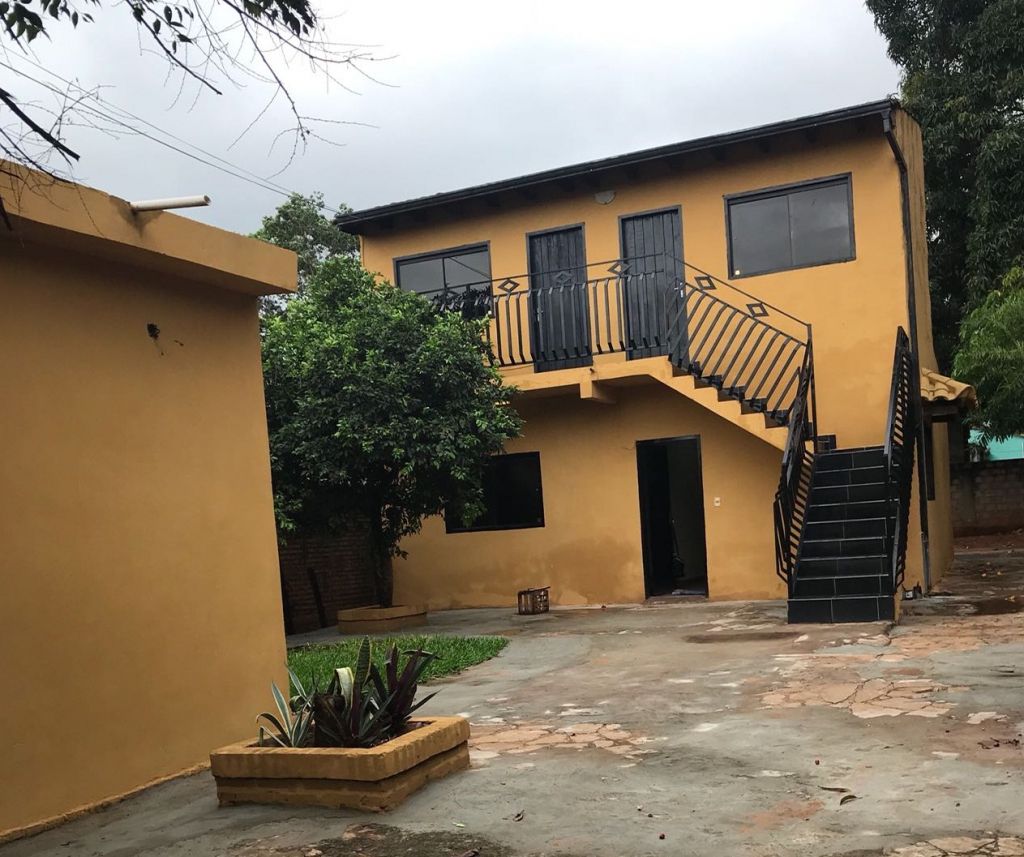 CASA EN ÑEMBY — foto 2