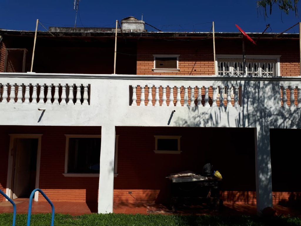 Alquilo residencia en loma pyta — foto 2