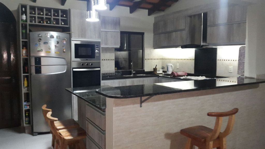 VENDO CASA EN MARIANO ROQUE ALONSO — foto 2