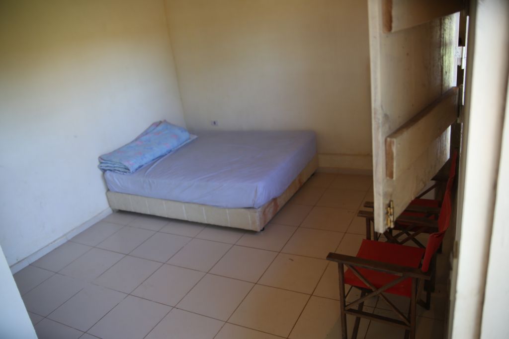 HABITACIONES AMOBLADAS Y EQUIPADAS P 1 o 2 PERSONAS — foto 3