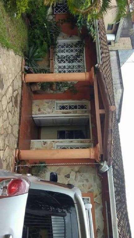 Hermosa casa en fernando de la mora — foto 2