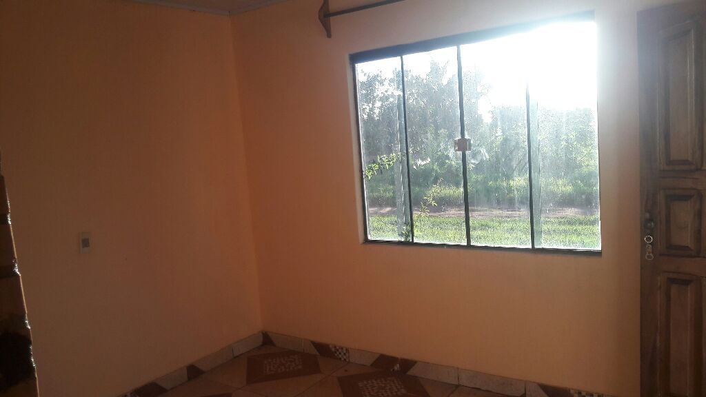 Un terreno con casa recién terminada — foto 2