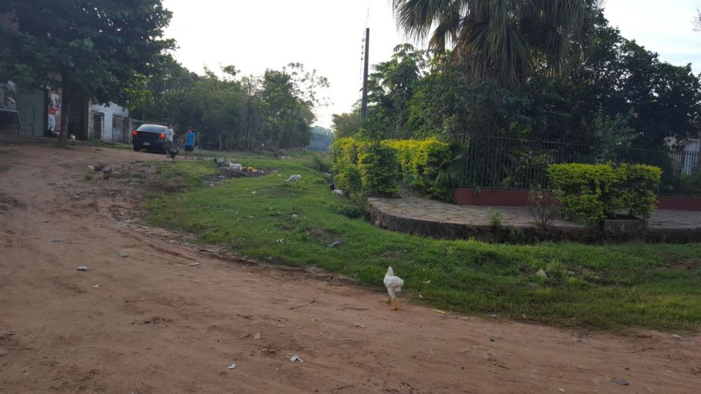 REMATO TERRENO ESTANZUELA EN AREGUA — foto 2