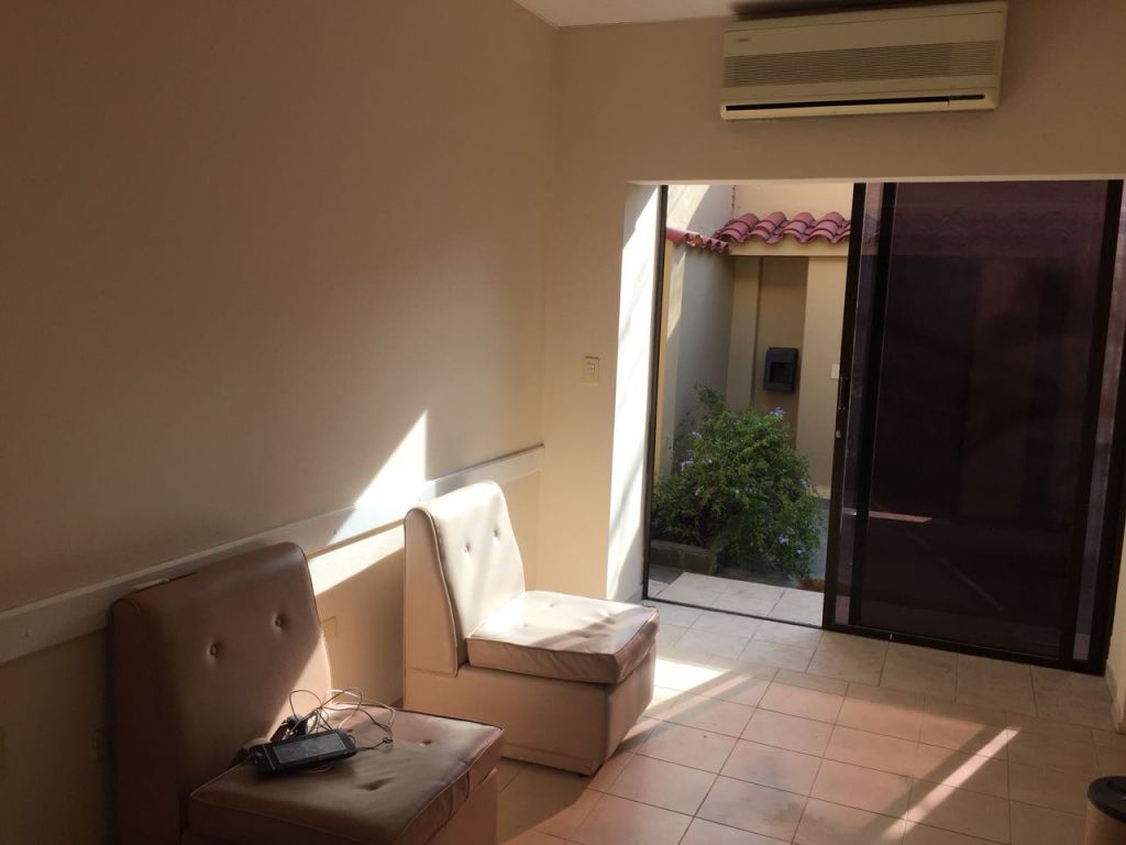 CASA PARA OFICINA O CONSULTORIO EN Bº CIUDAD NUEVA — foto 3