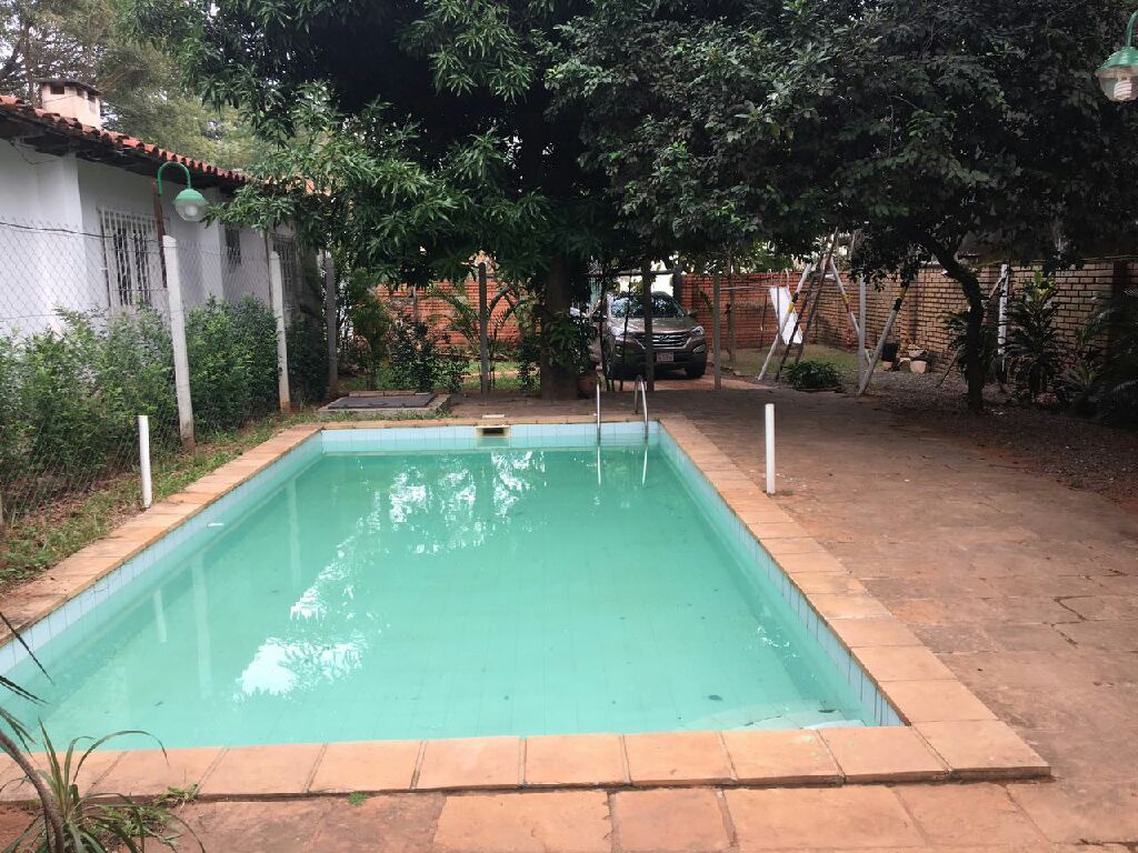 Detras del stock cacique lambare. — foto 3