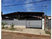 (Cód. J4.020) Casa en el Barrio San Cristóbal – Asunción