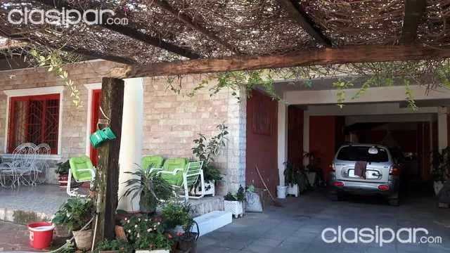 VENDO HERMOSA CASA EN ASUNCION- LOMA PYTA — foto 3