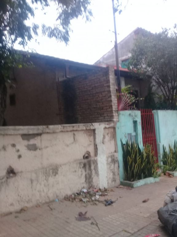 VENDO CASA UBICADA EN SAJONIA — foto 2