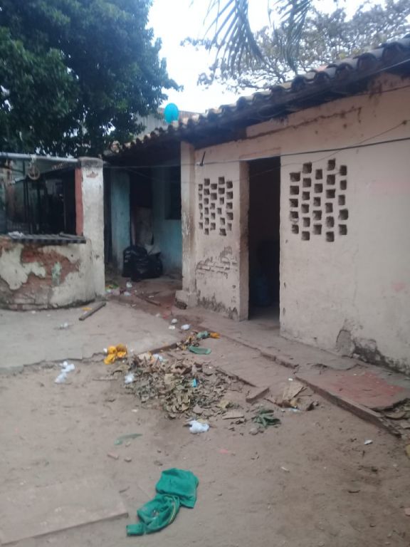 VENDO CASA UBICADA EN SAJONIA — foto 3