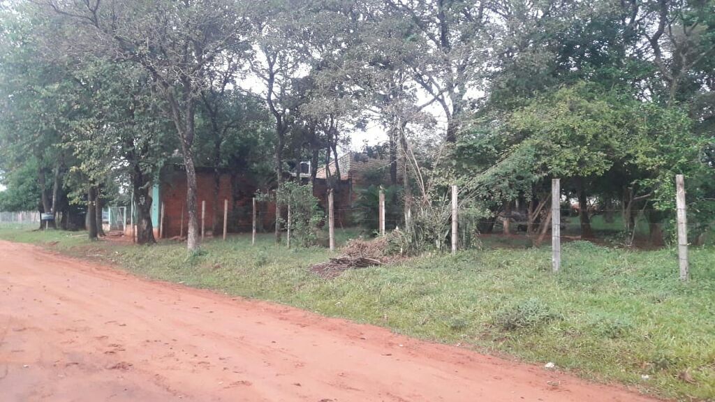 LUQUE ZONA IPS A CUADRAS DEL CENTRO 1.800 M2 — foto 2