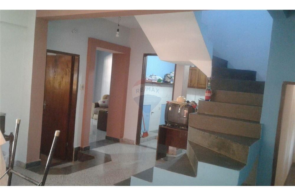 Casa con excelente ubicación en 4to Barrio Luque — foto 3