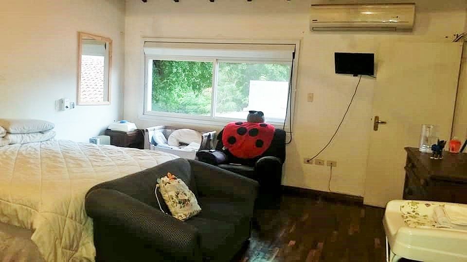 ALQUILO HERMOSA RESIDENCIA PARA EMPRESAS CORPORATIVAS O VIVIENDA SOBRE LA AVENIDA GENERAL SANTOS, PRÓXIMO A LA AVENIDA MARISCAL LOPEZ Y TAMBIÉN A LA AVENIDA ESPAÑA. — foto 3