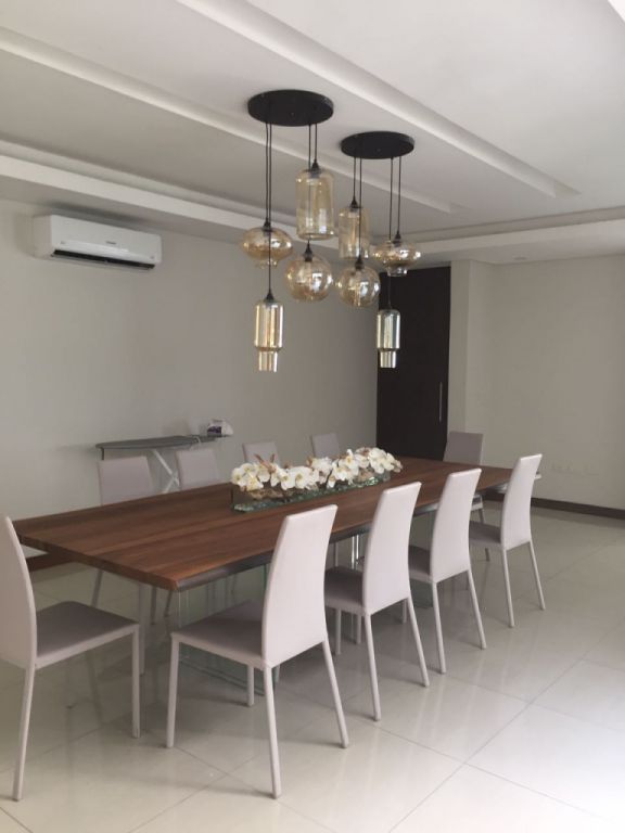 VENDO HERMOSA RESIDENCIA DE 4 SUITES EN BARRIO MBURICAO — foto 3