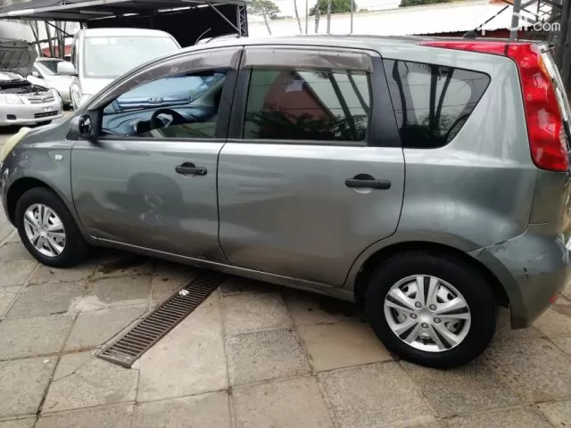 Nissan 200 2005 — foto 3