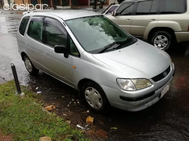 Toyota Spacio 1998 - foto 2