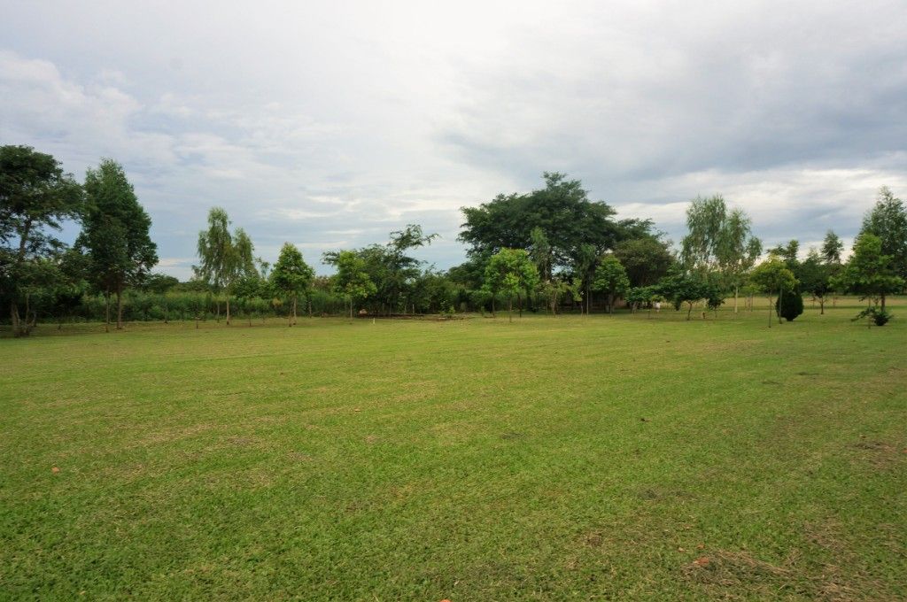 Vendo en Urbanización Surubii, hermosa casa tipo campo, en majestuoso terreno — foto 3