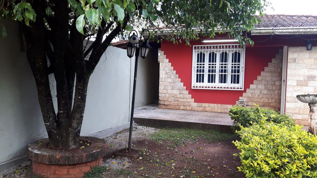 Alquilo hermosa casa en Barrio Pablo Rojas — foto 3