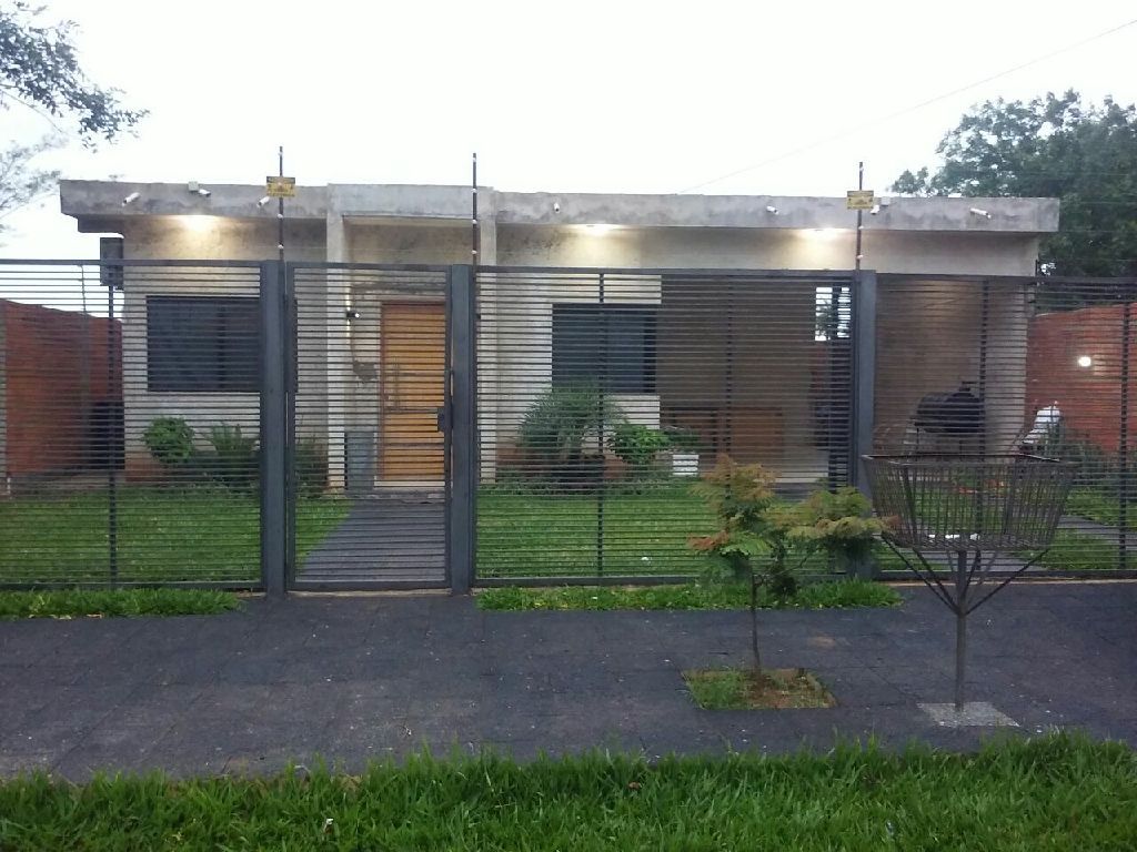 VENDO RESIDENCIA A PASOS DE LA RUTA ÑEMBY - — foto 3