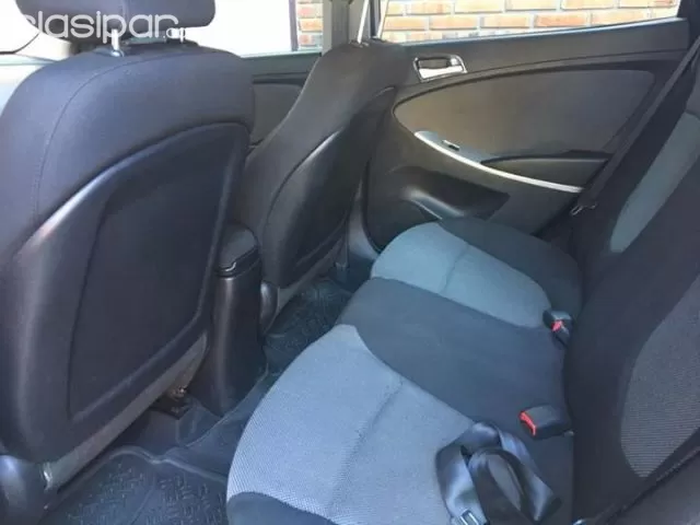 Hyundai Accent 2013 — foto 4