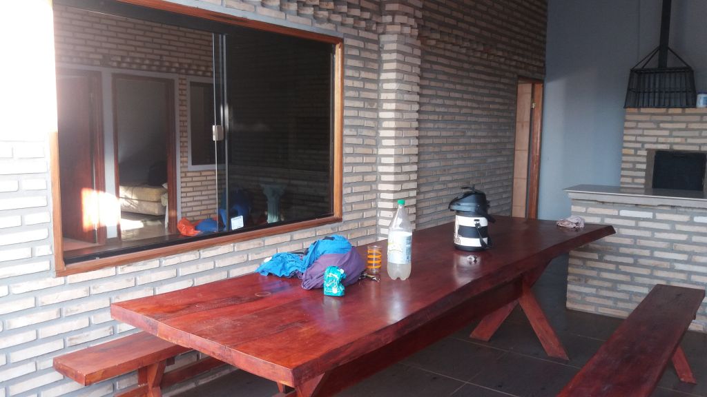 Vendo casa en km 10 a 4 cuadras de la aduana — foto 2