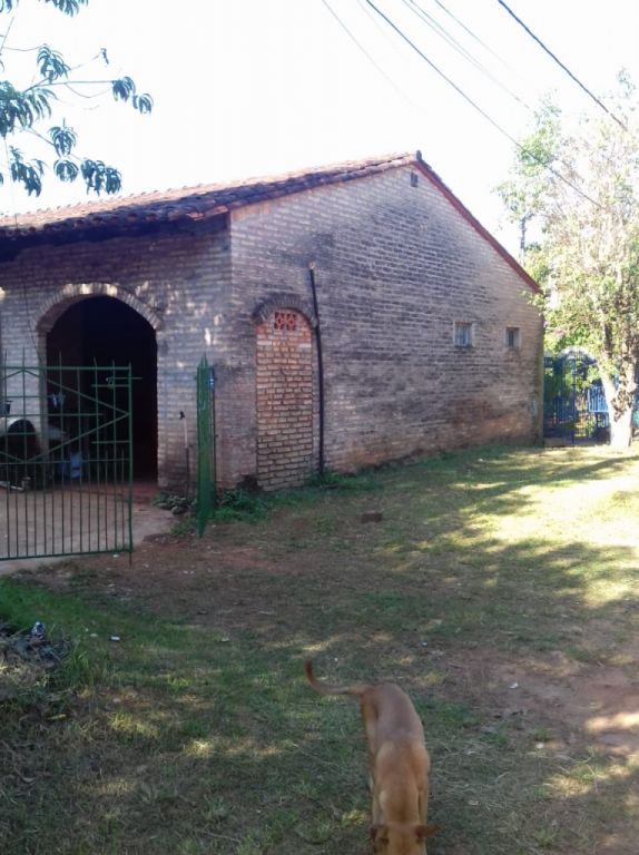 VENDO CASA EN PARAGUARI DETRAS DE COPETROL — foto 2