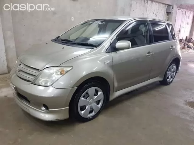 Toyota Ist 2003 - foto 2