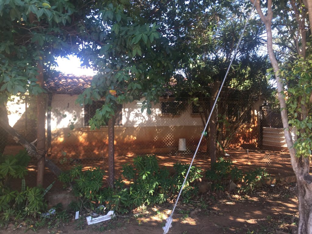 SE ALQUILA CASA A 2 CUADRAS DE MCAL LOPEZ — foto 3