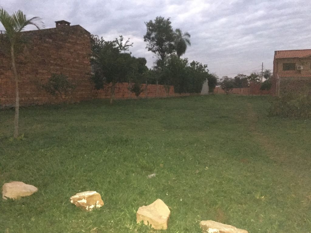 Alquilo terreno en Luque detrás de Rakiura útil para emprendimiento — foto 2