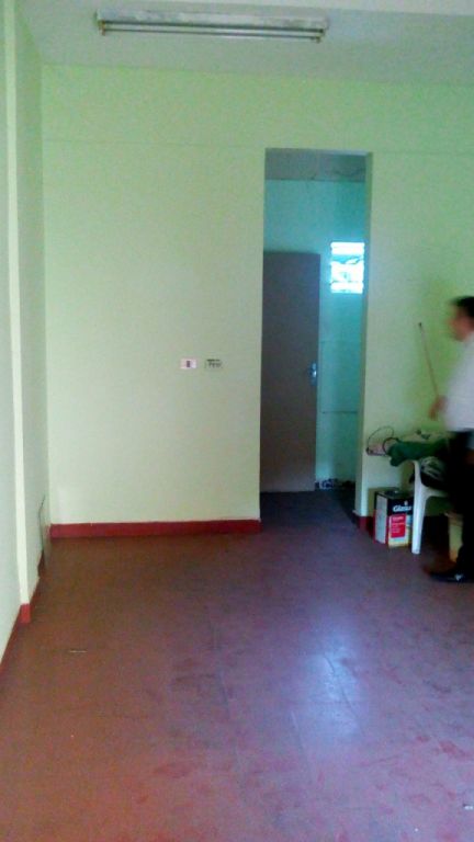 ALQUILO SALÓN COMERCIAL PARA OFICINA O NEGOCIO — foto 3