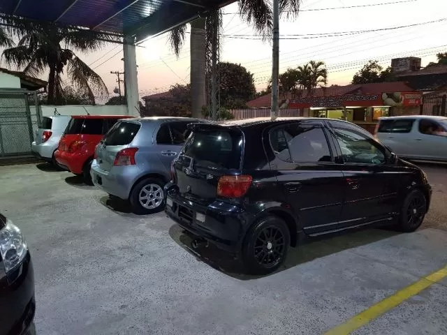 Toyota Vitz 2000 - foto 8