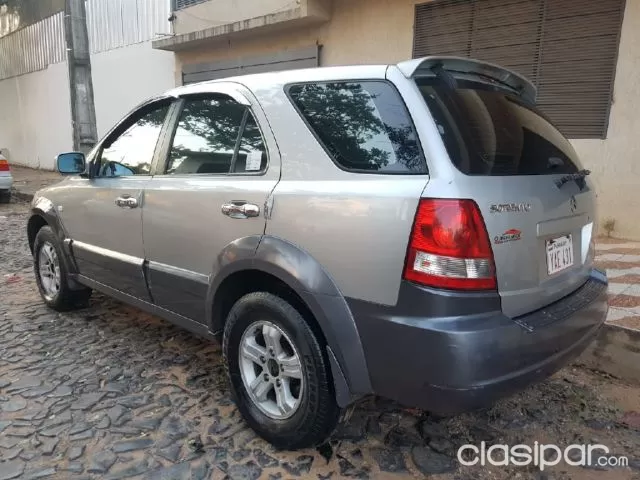 Kia Sorento 2003 — foto 3