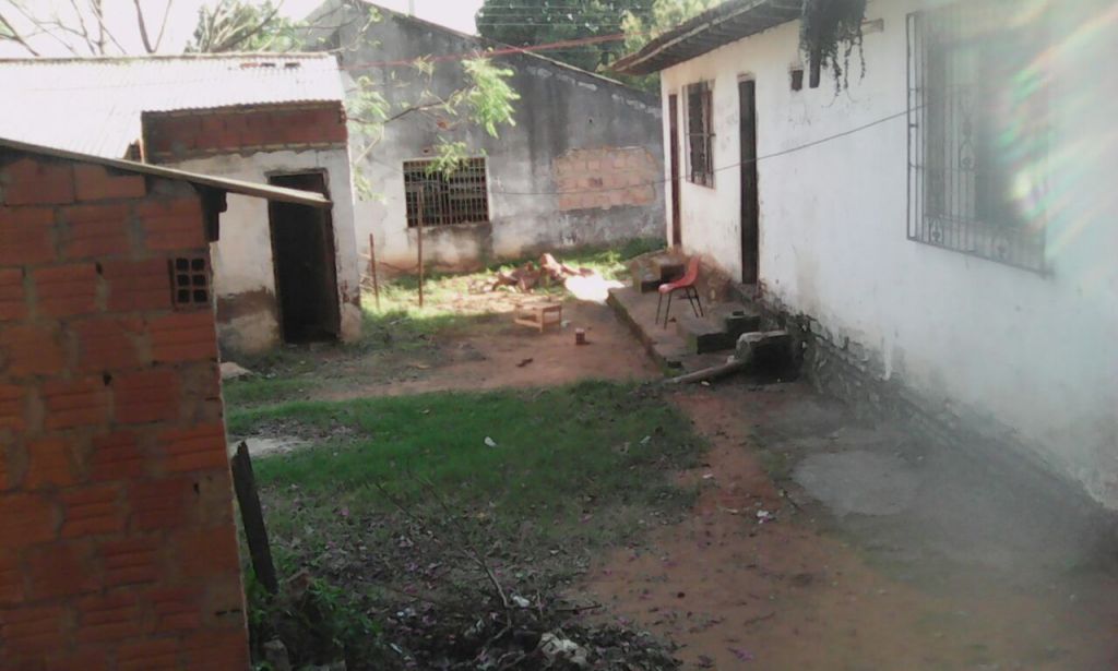 CASA EN ÑEMBY A 7 CUADRAS DE ACCESO SUR — foto 2