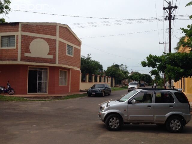 Casa en el centro de villeta — foto 2